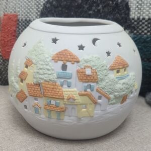 PartyLite Sierra Vista Southwest 3D Round Candle Holder, Pueblo Scene With Moon
